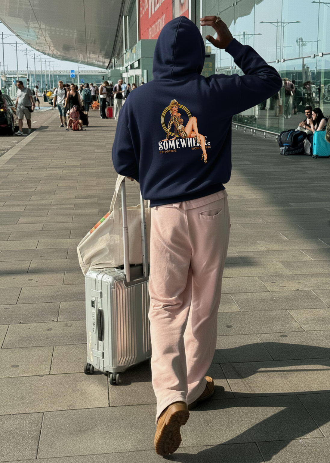 WORLDWIDE PIN-UP HOODIE