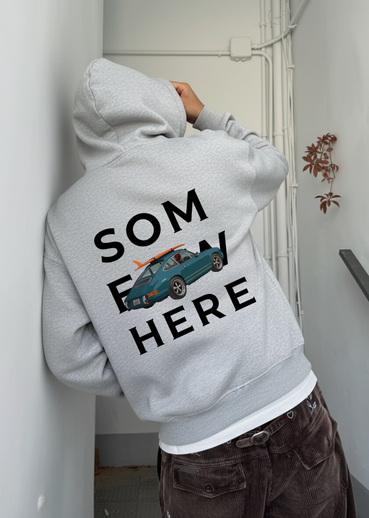 VINTAGE ESCAPE HOODIE