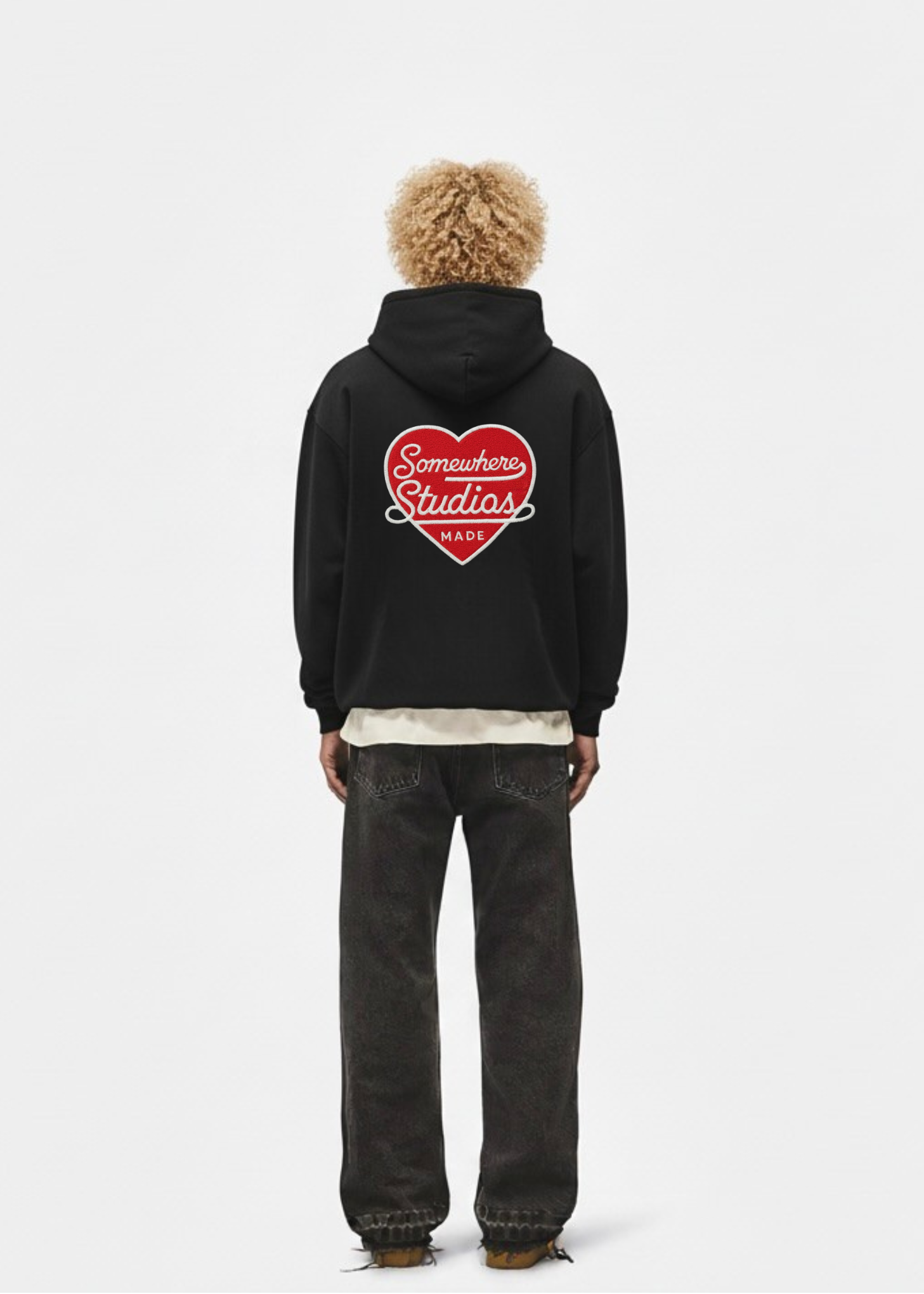 EMBROIDERY AMOR DE SOMEWHERE HOODIE