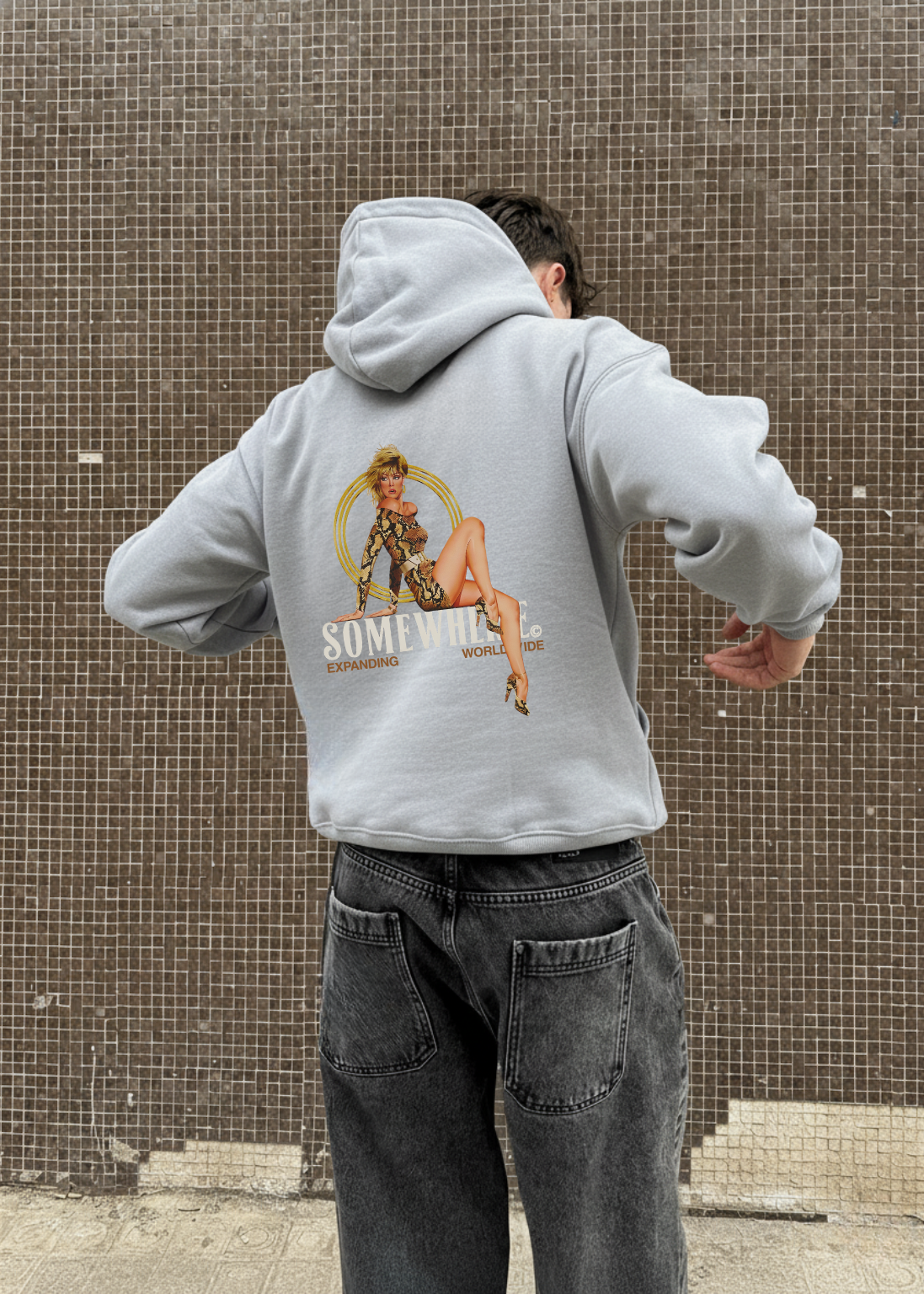 WORLDWIDE PIN-UP HOODIE