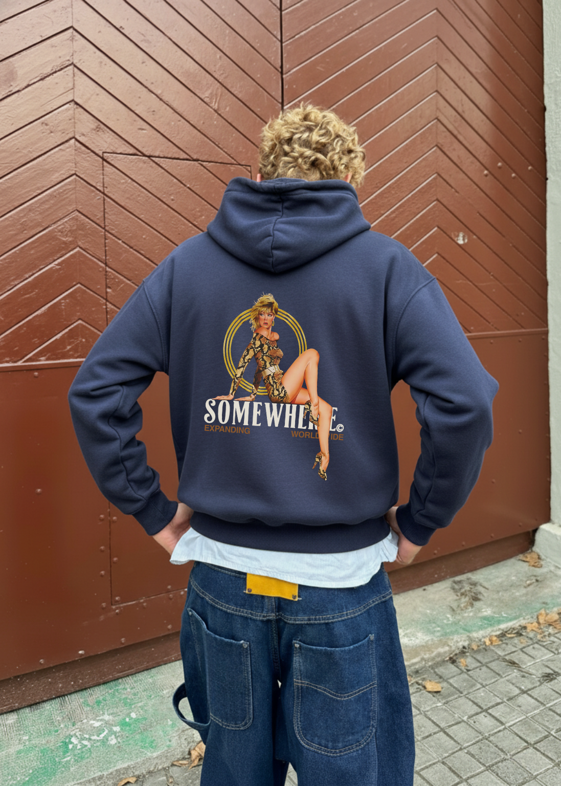 WORLDWIDE PIN-UP HOODIE